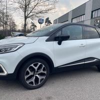 Renault Captur TCe 130 CV*Neopatentati*Navi*Solo 9