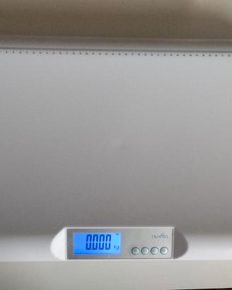 bilancia neonato nuvita