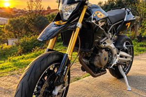 Aprilia dorsoduro 750