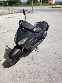 X-MAX