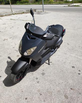 X-MAX