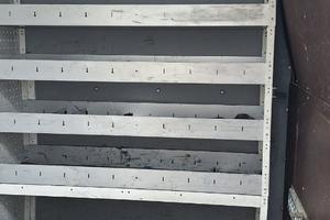 scaffalatura per furgoni