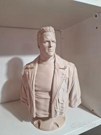 Terminator T-800 (Arnold Schwarzenegger) 