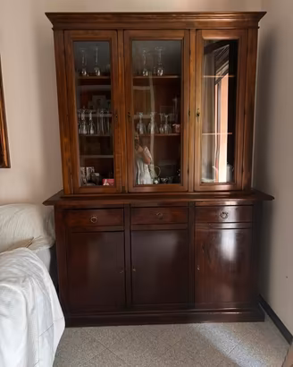 Cristalliera/ credenza