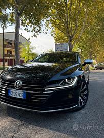 VOLKSWAGEN Arteon - 2020