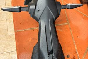 Paragango posteriore nuovo yamaha mt 03