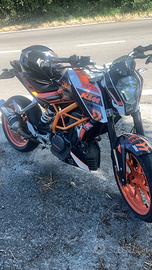 Ktm Duke 390