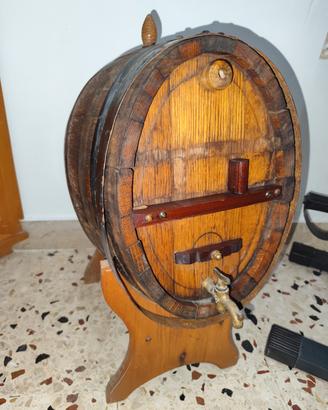 Botte in legno vintage