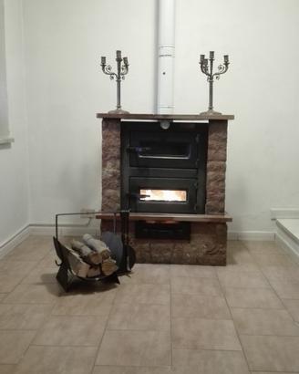 Stufa a legna forno arcuri