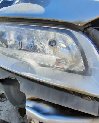 VOLVO XC70 - FARO ANTERIORE DESTRO