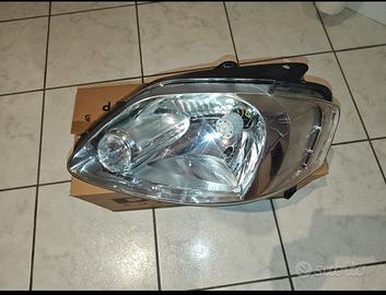 Faro Volkswagen fox 