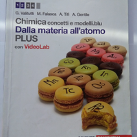 Libro Chimica dalla materia all'atomo usato