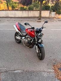 Honda hornet 600 del 2002