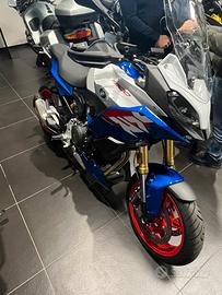 BMW F 900 XR