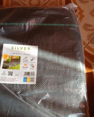 Cose da giardino ancora nuove