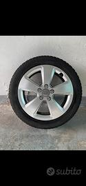 4 cerchi da 17 con gomme da neve per audi a3