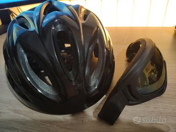 Casco Bici / Monopattino + Visiera NUOVI MAI USATI