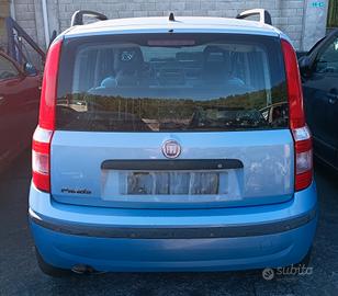 POSTERIORE COMPLETO FIAT PANDA 169 PER RICAMBI