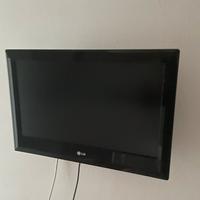Televisore LG mod.19LE3308