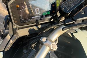 Honda x-adv 750 anno 2025 con 5300km