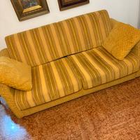 Divano letto matrimoniale