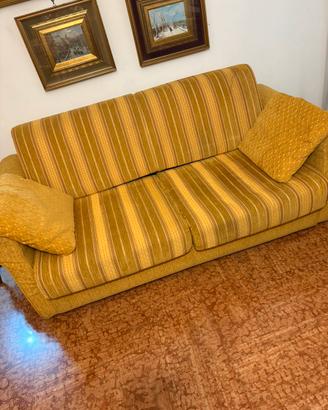 Divano letto matrimoniale