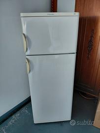 frigorifero congelatore Electrolux bianco