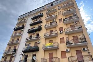 Viale Regione Siciliana Nord Ovest Luminoso 3 VANI