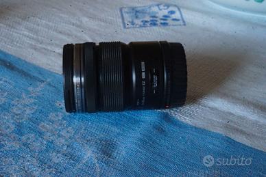 Ottica originale Olympus 12/50 micro 4/3