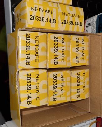 9 prese rj45 eikon bianche cat6