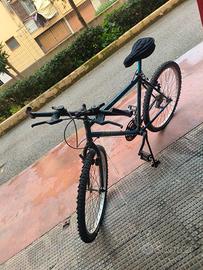 Moutain Bike Atala Tourney  26" uomo 18 rapporti 