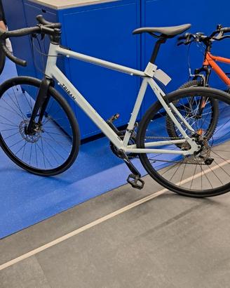 Bici da corsa Triban RC 120