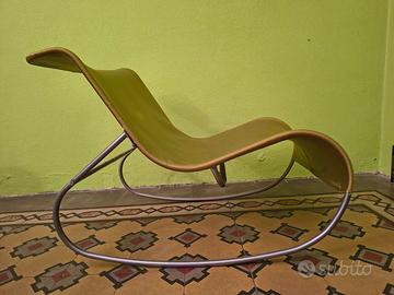 Poltrona sedia a dondolo