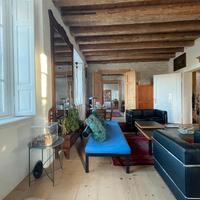 Due grandi appartamenti ristrutturati pa154544