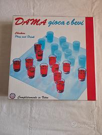 Dama alcolica: gioca e bevi!