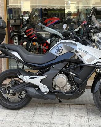CFMOTO 650MT Tua a soli 34 € al mese