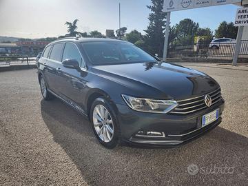 VOLKSWAGEN PASSAT SW DIESEL AUTOMATICA DSG