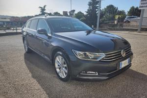 VOLKSWAGEN PASSAT SW DIESEL AUTOMATICA DSG