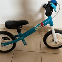 Bici senza pedali BTwin tenuta benissimo