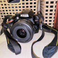 Macchina fotografica Nikon D3200 + 3 obiettivi