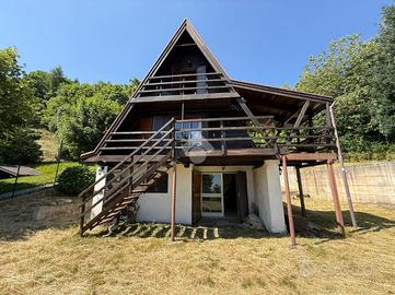 CASA INDIPENDENTE A COLLERETTO CASTELNUOVO