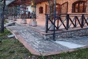 Bar gelateria vineria braceria pizzeria