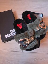  sabot Love Moschino 