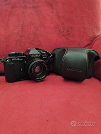 Macchinetta fotografica Yashica 2000 super
