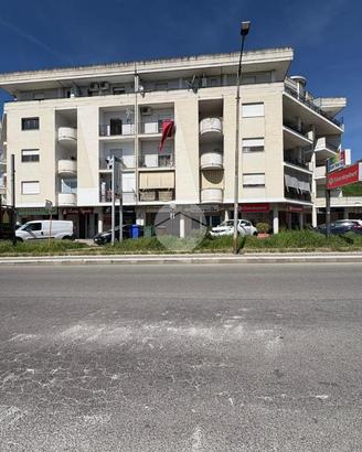 3 LOCALI A MONTALTO UFFUGO