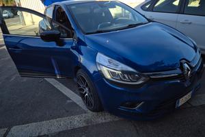 Clio 4 full optional