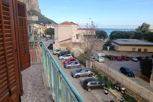 4 LOCALI A PALERMO