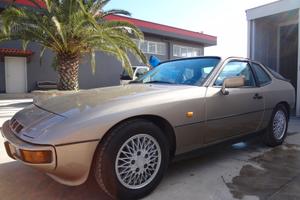 Porsche 924 turbo