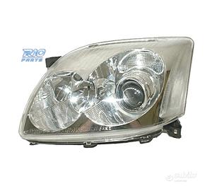 FANALE SINISTRO PER TOYOTA AVENSIS 03-06