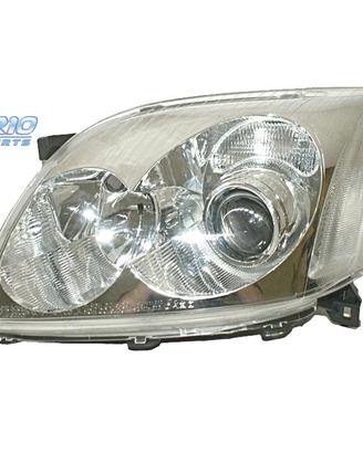 FANALE SINISTRO PER TOYOTA AVENSIS 03-06